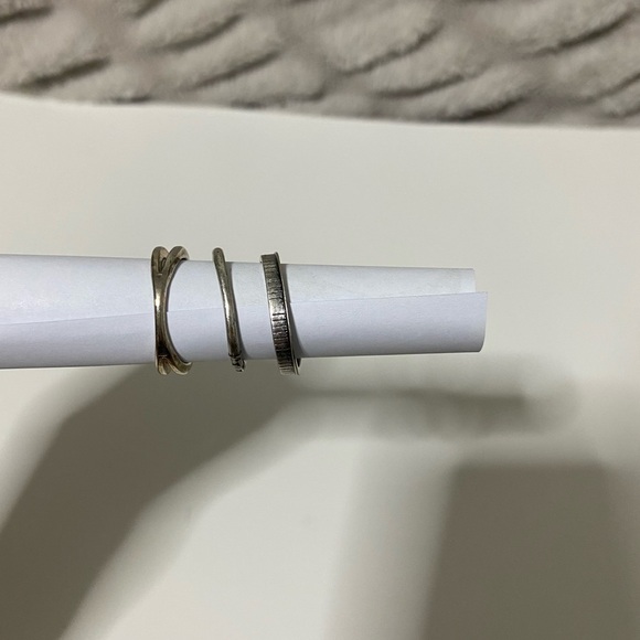 3 Rings (Wear Felicity) - Picture 5 of 7